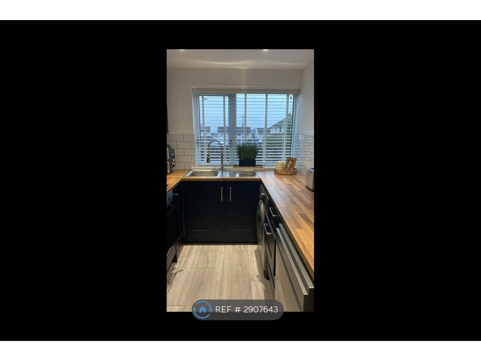Property photo 3 of 3