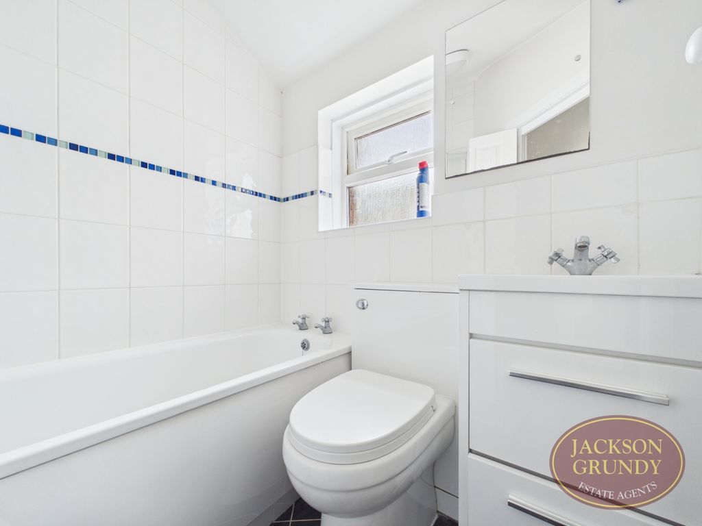 Property photo 3 of 6 Abington Avenue