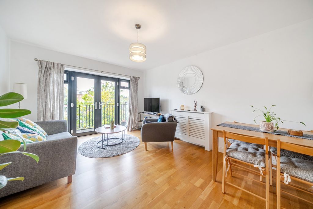 Property photo 1 of 10 Picture No. 16