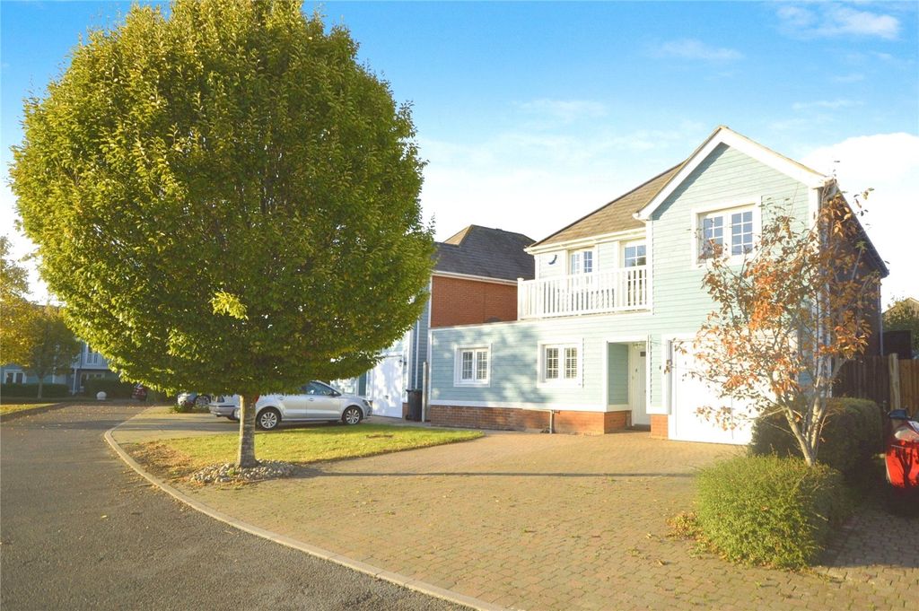 Property photo 2 of 12 Picture No. 15