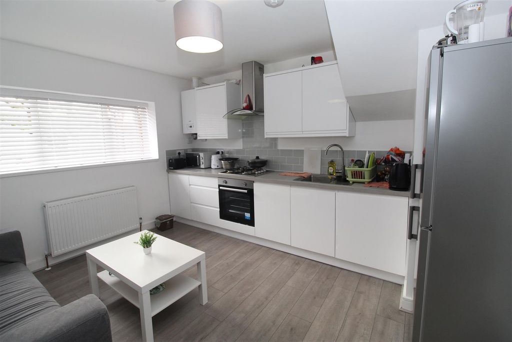 Property photo 1 of 8 Img_1743.Jpg