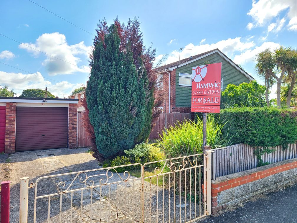 Property photo 2 of 18
