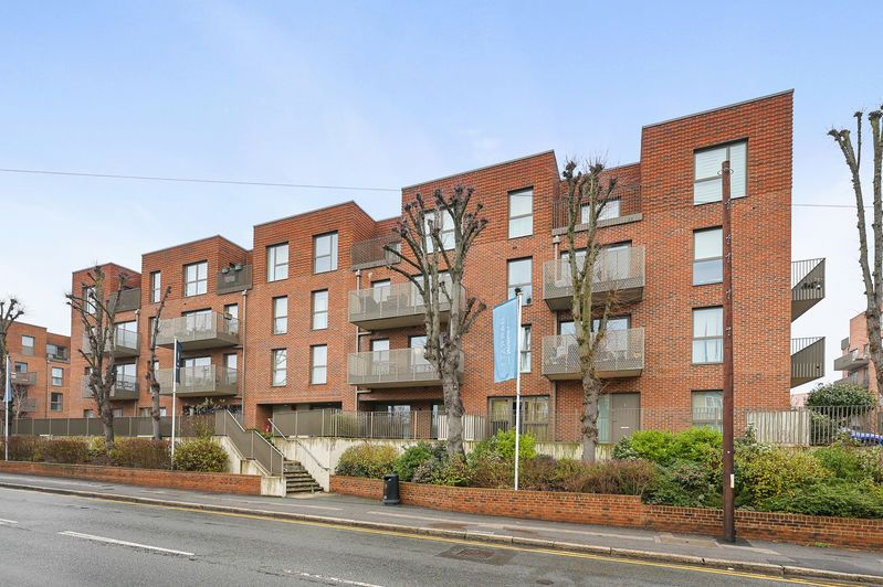 Property photo 1 of 11 Photo 5