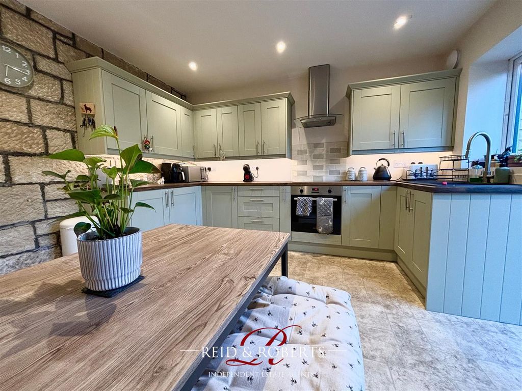 Property photo 2 of 20 13.Jpg