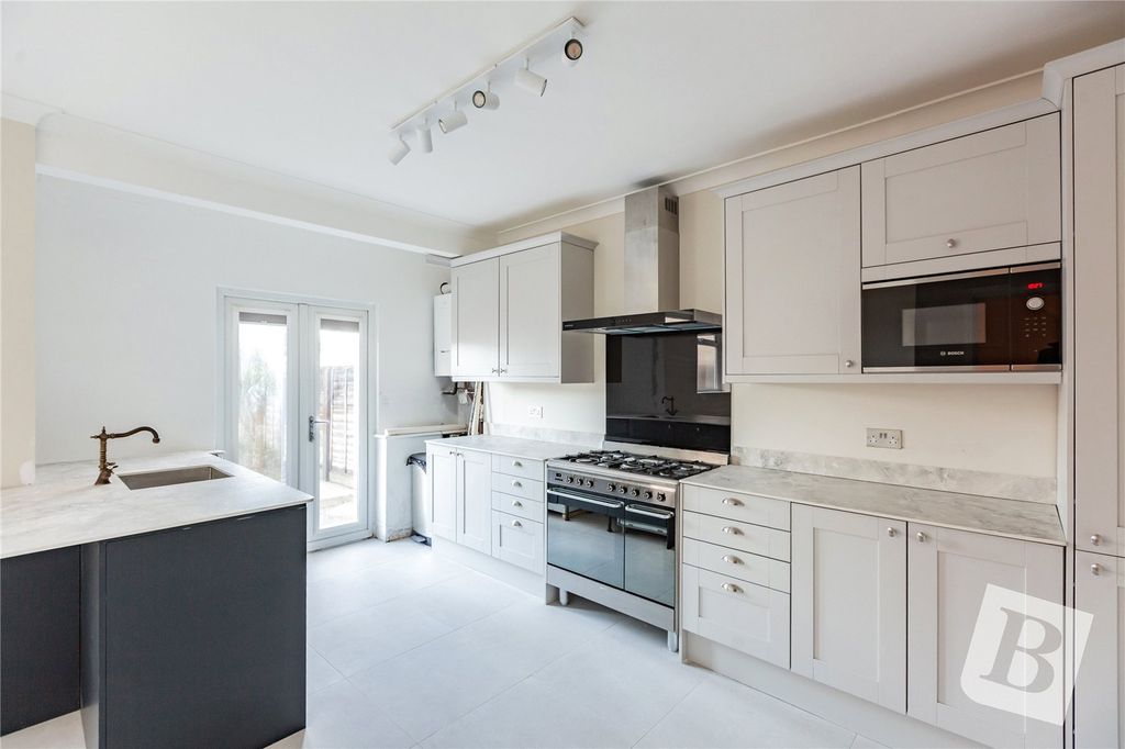 Property photo 3 of 14 Kitchen/Diner