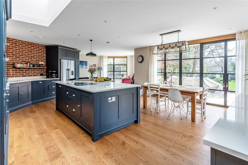 Property photo 3 of 56 Picture No. 09