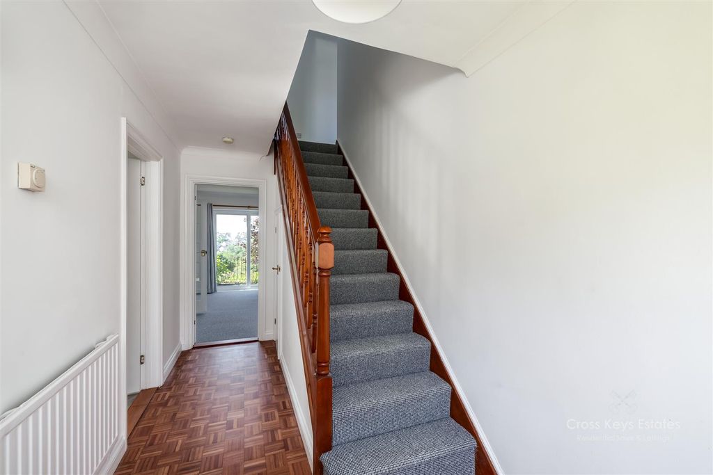 Property photo 3 of 38 Entrance Hallway
