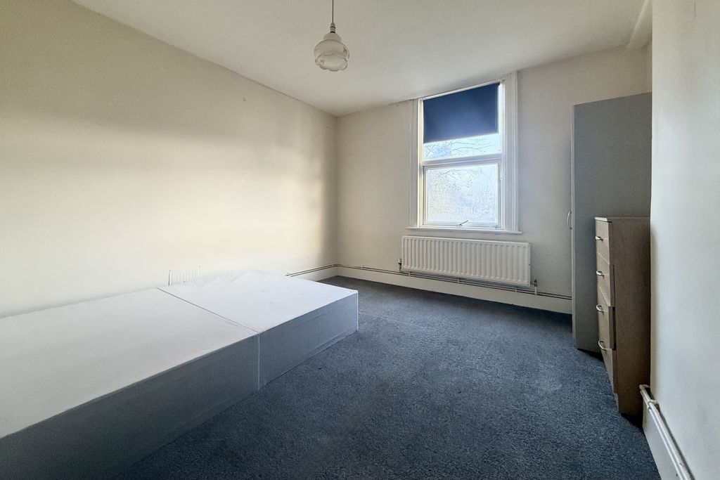 Property photo 2 of 5 2