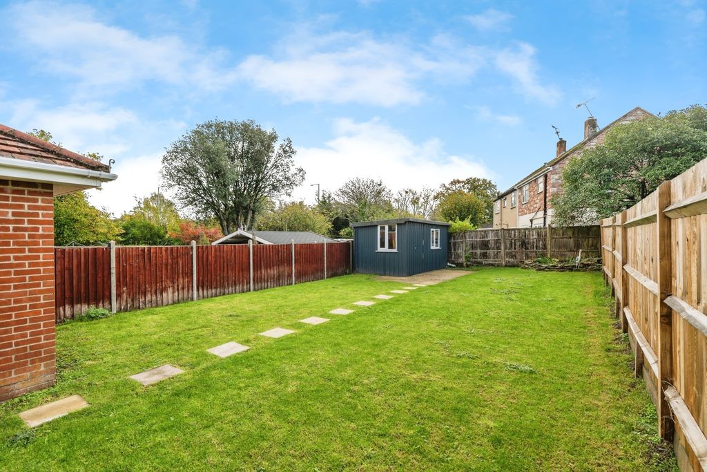 Property photo 2 of 19 Photo