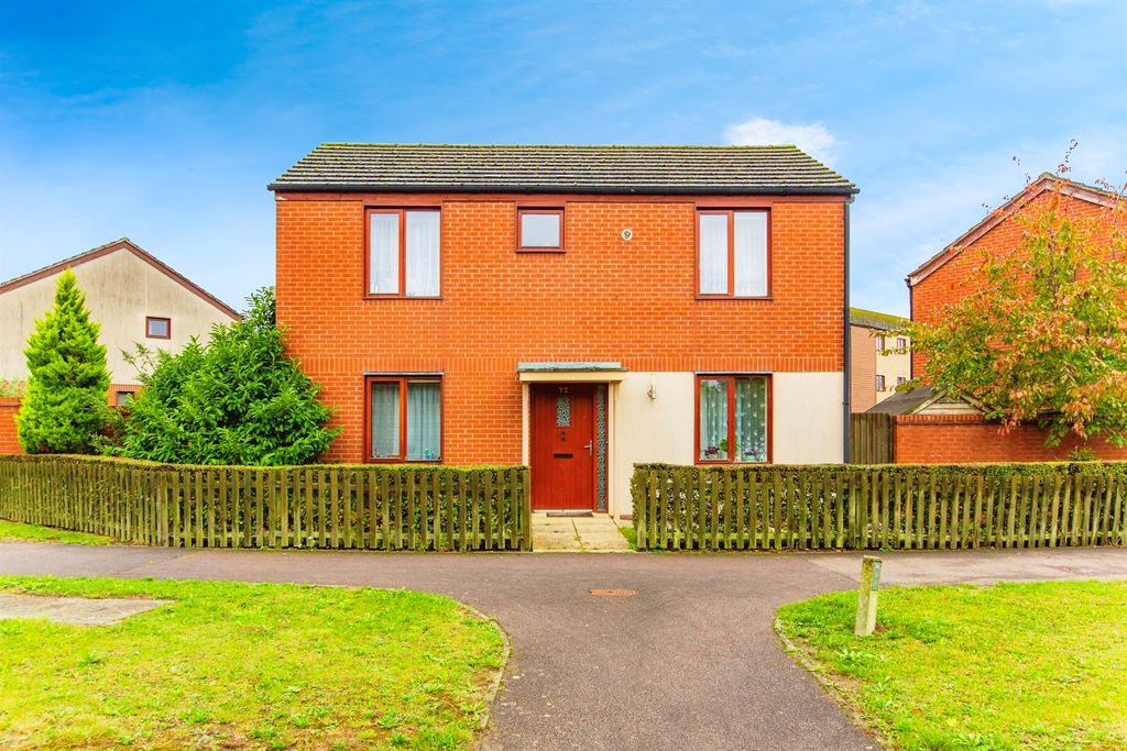Property photo 1 of 12