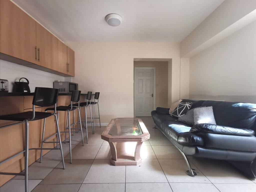 Property photo 1 of 9 Kitchen/Diner