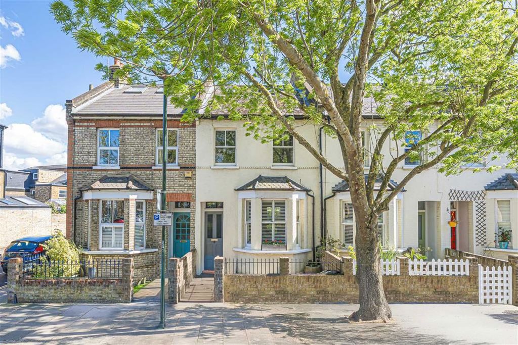 Property photo 1 of 7
