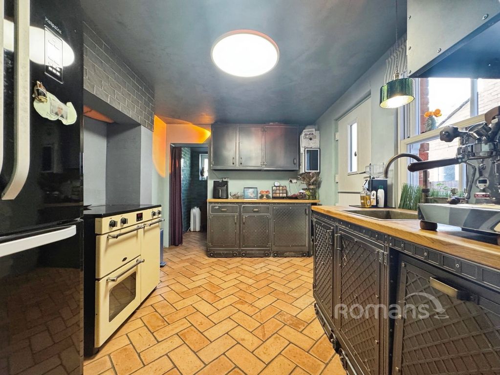 Property photo 2 of 12 Picture No. 09