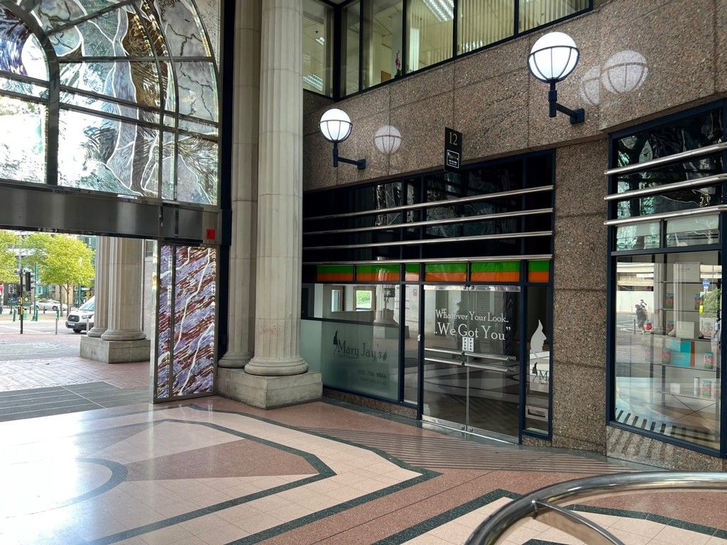 Property photo 1 of 6 Photo 21