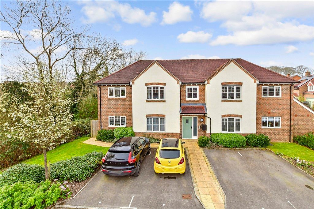 Property photo 1 of 6 External (Web) 1