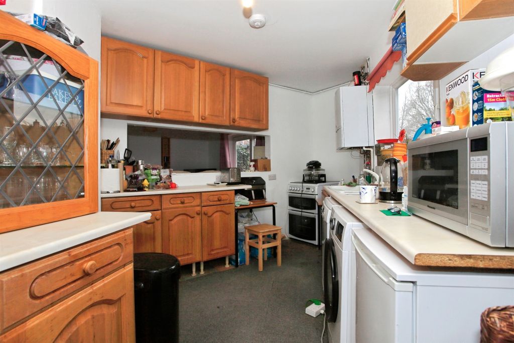 Property photo 3 of 7