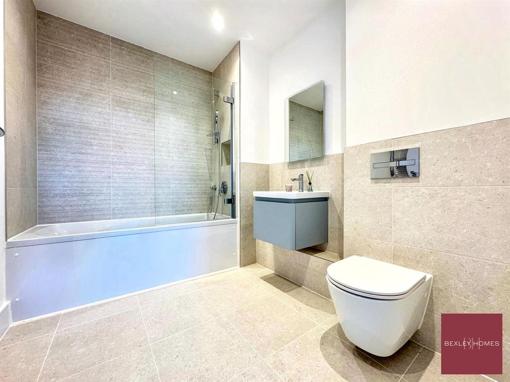 Property photo 3 of 18 Whatsapp Image 20260422 At 160909.Jpg