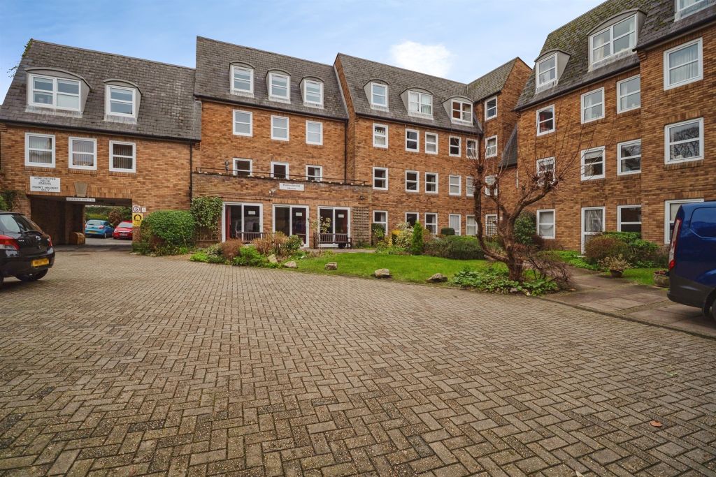 Property photo 1 of 19