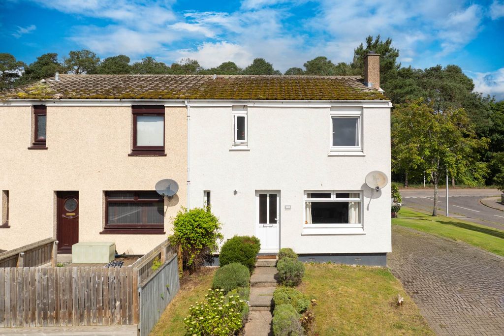 Property photo 1 of 26