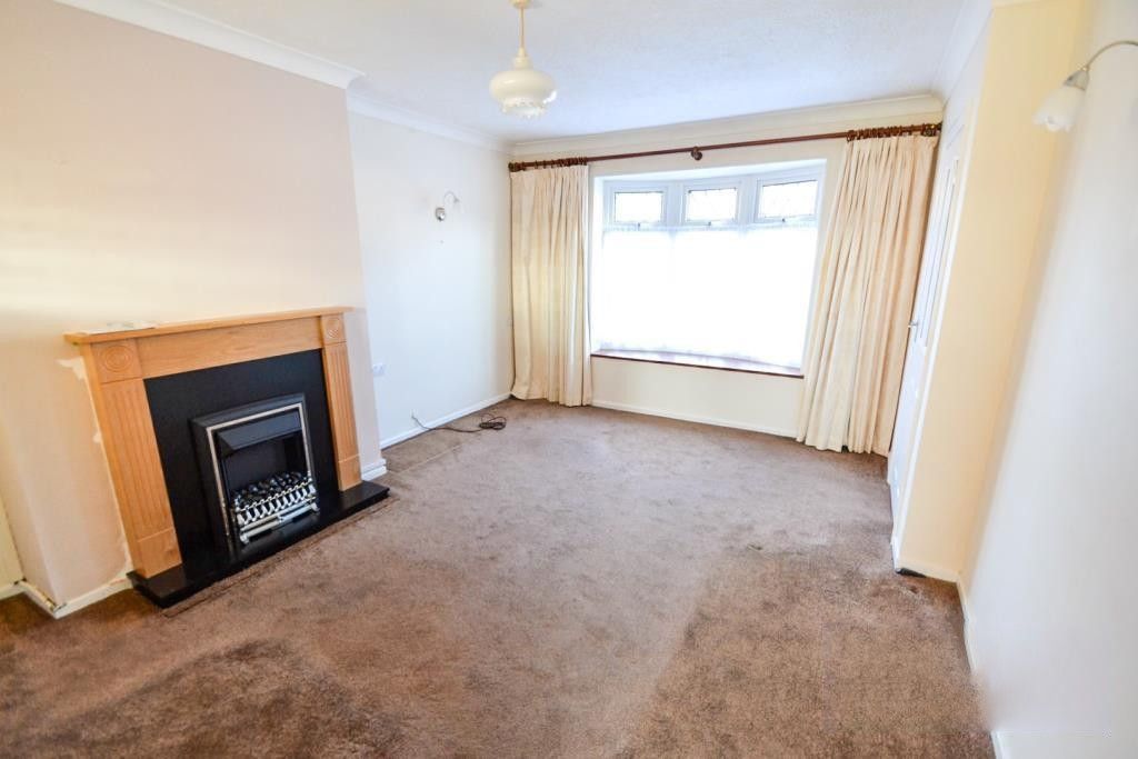 Property photo 2 of 9 Living Room