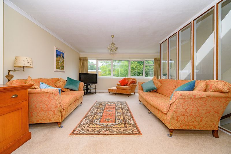 Property photo 3 of 19 Living Room