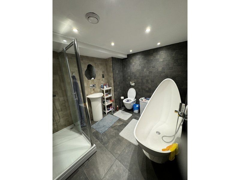 Property photo 2 of 4 Gallery