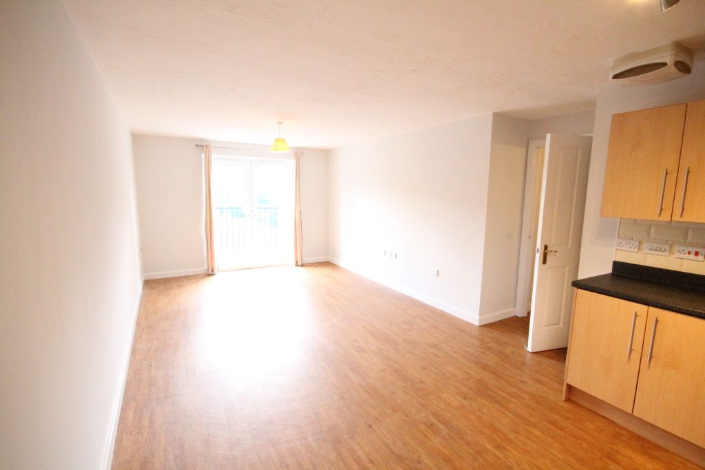 Property photo 2 of 6