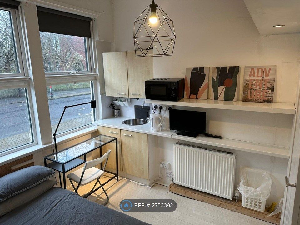 Property photo 3 of 8