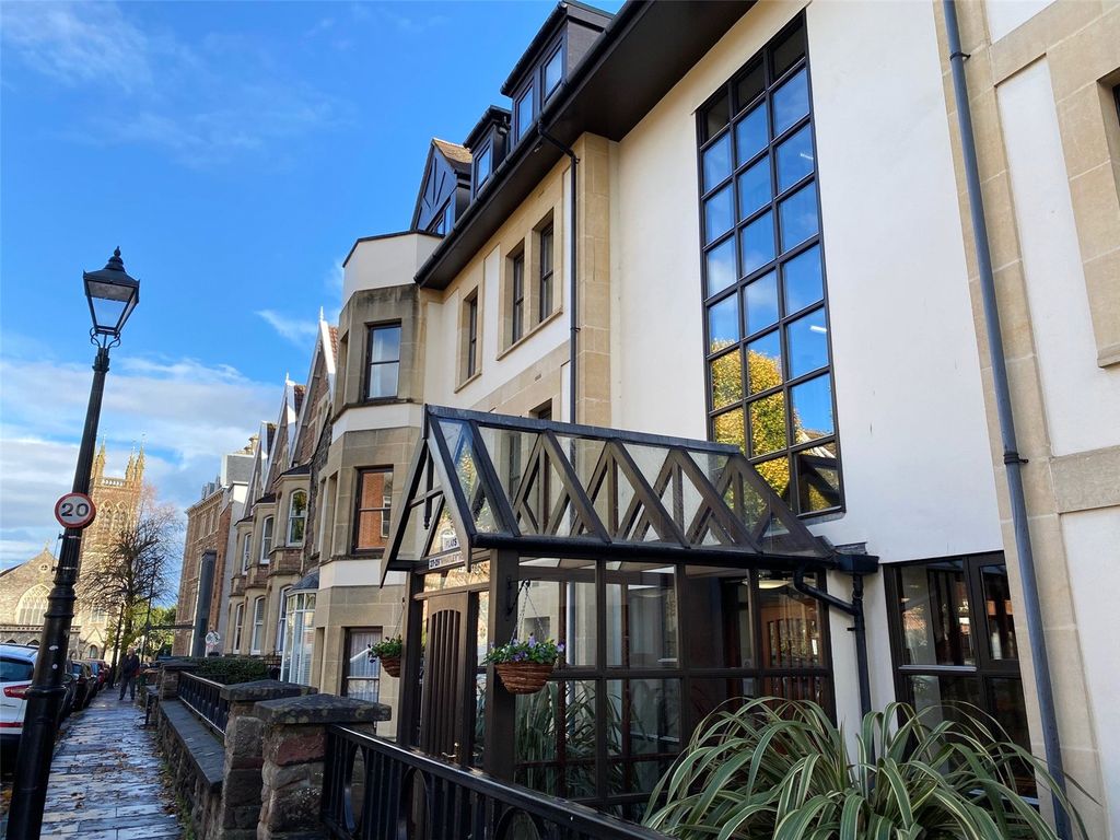 Property photo 1 of 14 Picture No. 14