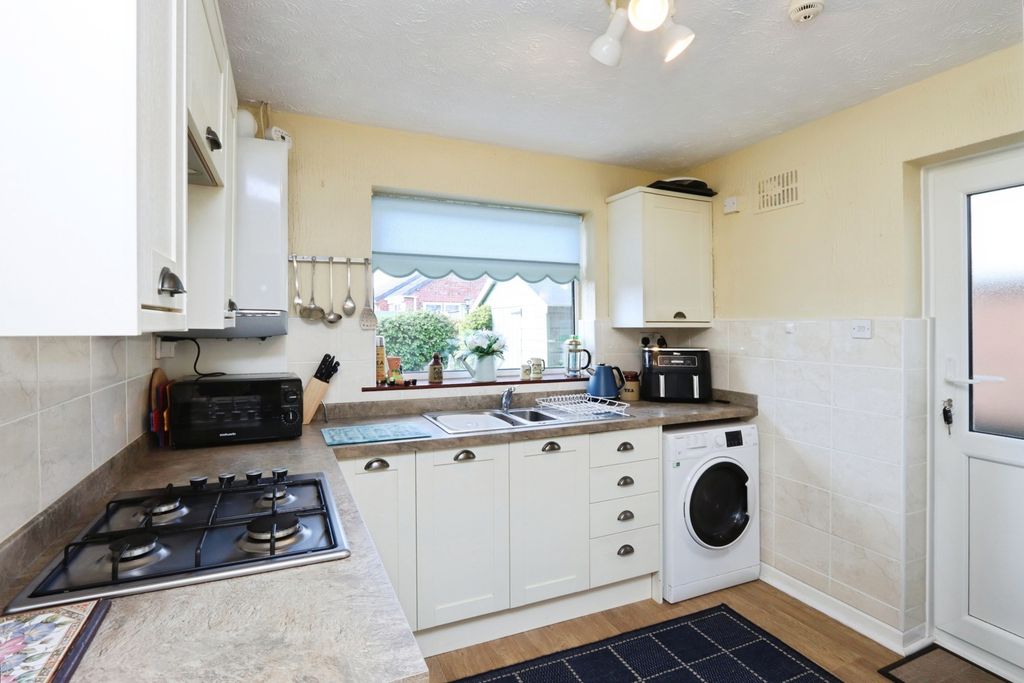 Property photo 2 of 17 Pbox-Img.Jpg