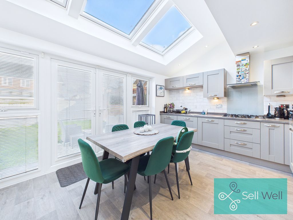 Property photo 2 of 30 Kitchen/Diner