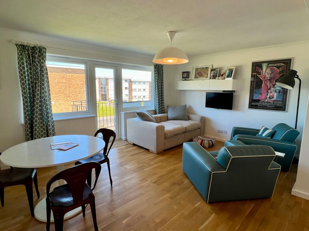 Additional image 4 of 2 bed flat for saleLord Warden Avenue, Walmer, Deal CT14