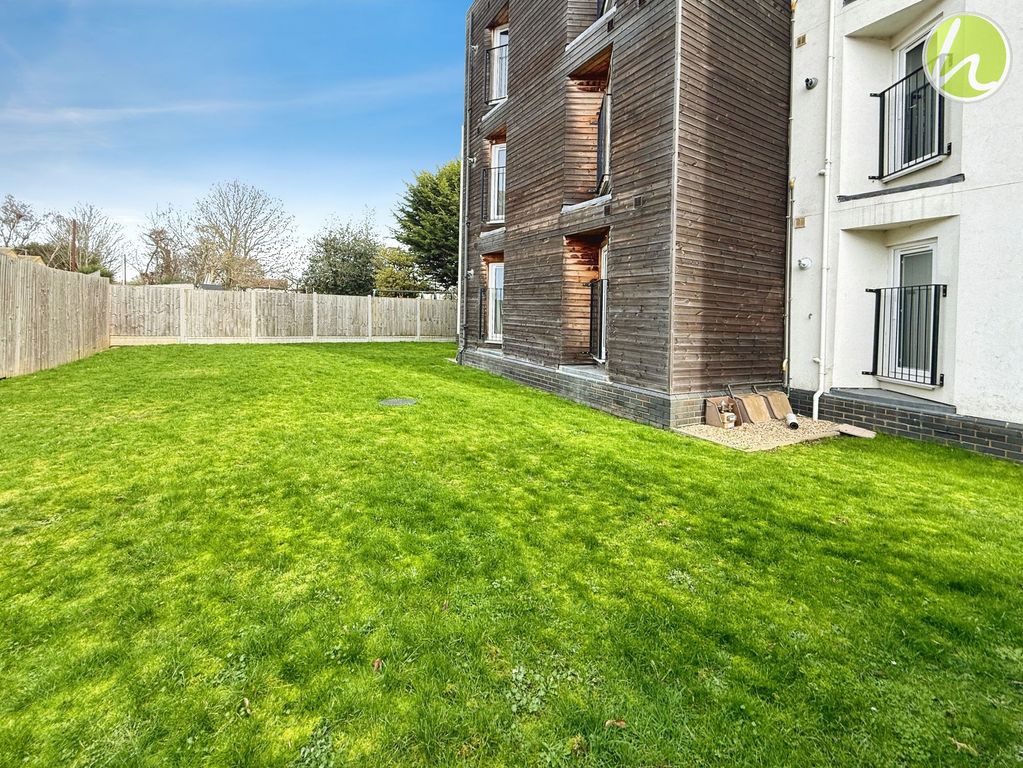 Property photo 2 of 15