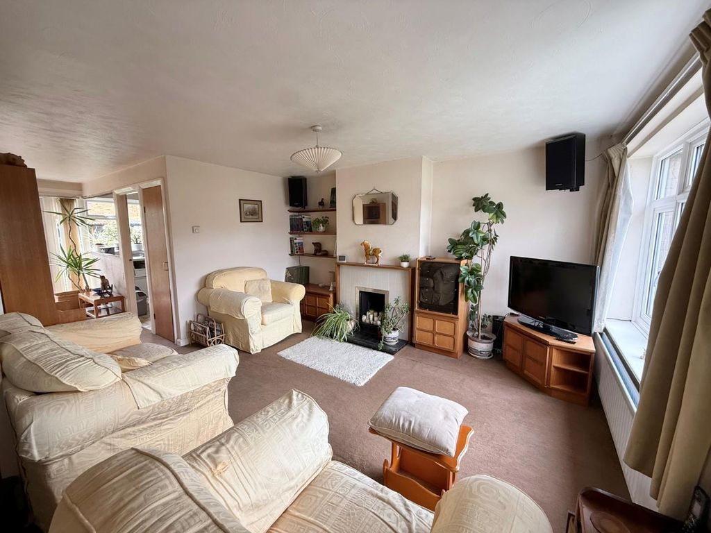 Property photo 2 of 13 9.Jpg