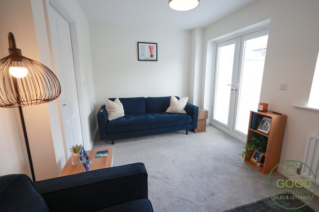 Property photo 3 of 16