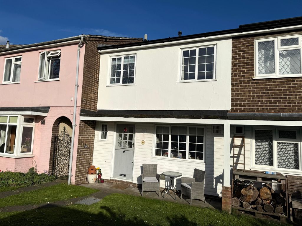 Property photo 1 of 13 Front