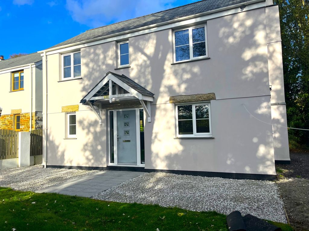 Property photo 2 of 11 Img-4930