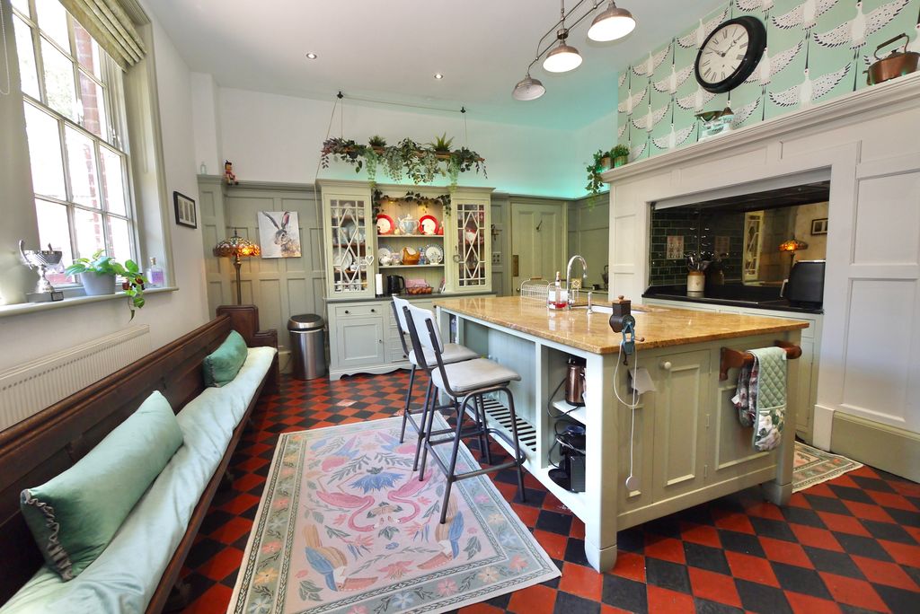 Additional image 16 of 4 bed semi-detached house for saleSunderland Street, Tickhill, Doncaster DN11