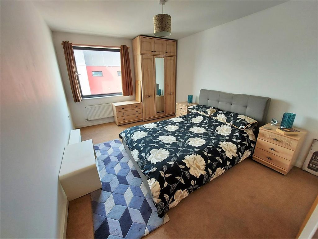 Additional image 4 of 2 bed flat for saleSt Stephens Court, Marina, Swansea SA1