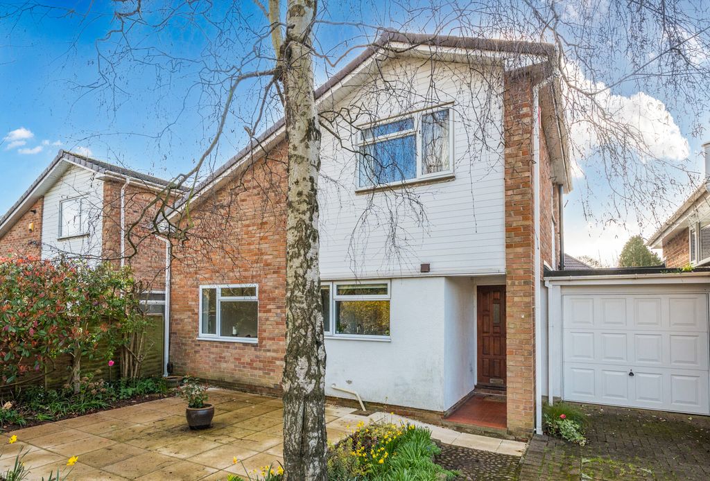 Property photo 1 of 15 1429422-22-69B428...