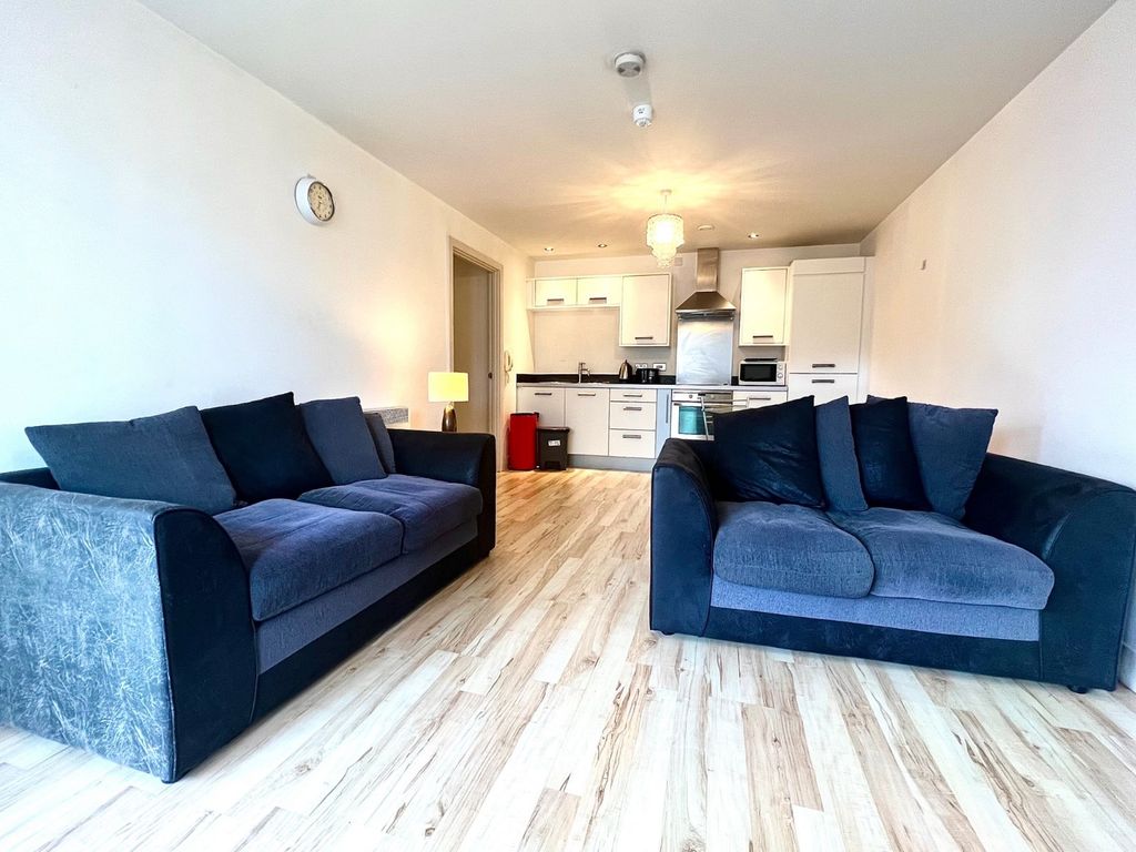 Property photo 2 of 16 Picture No. 07