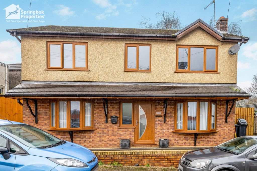 Property photo 1 of 23 Front View