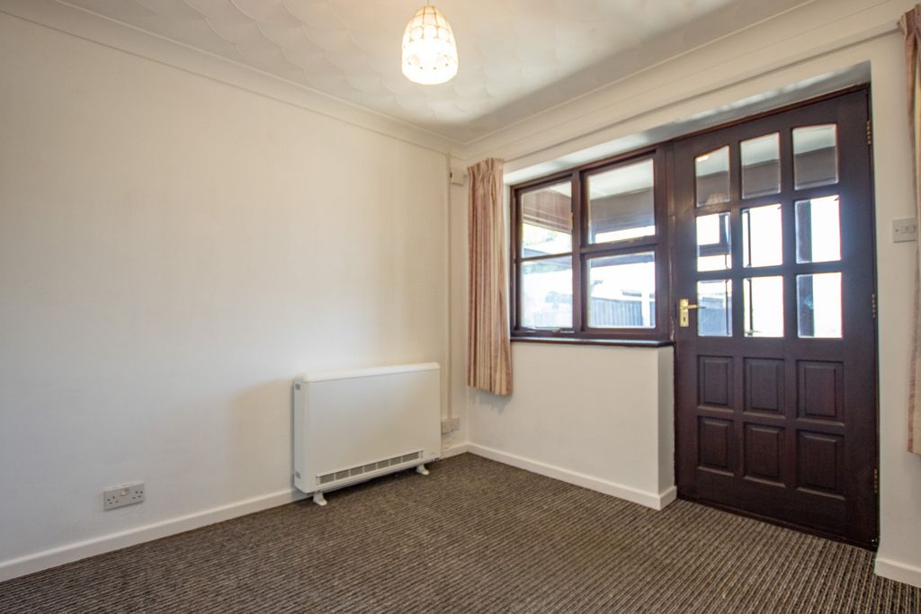 Property photo 3 of 13 5342625