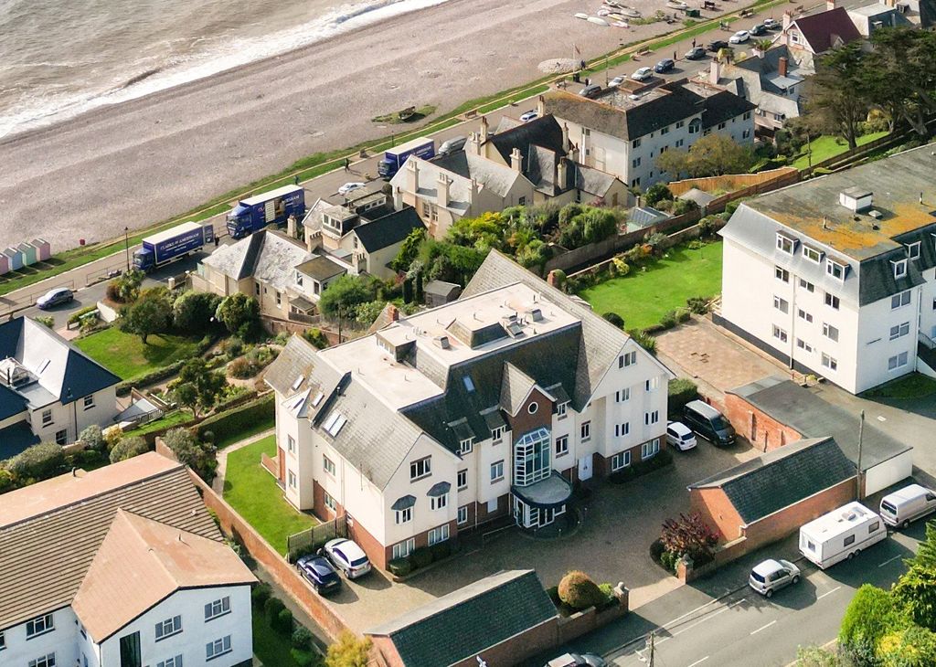 Property photo 1 of 21 Main Elevation