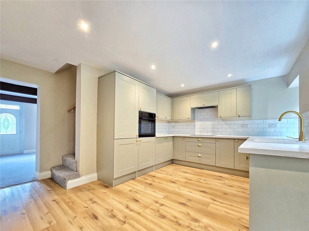 Property photo 3 of 23 Kitchen Diner