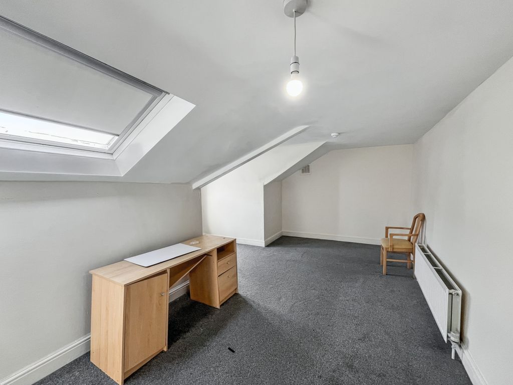Property photo 1 of 41 98 Ritherdon Road, Tooting, London Sw17 8Qq