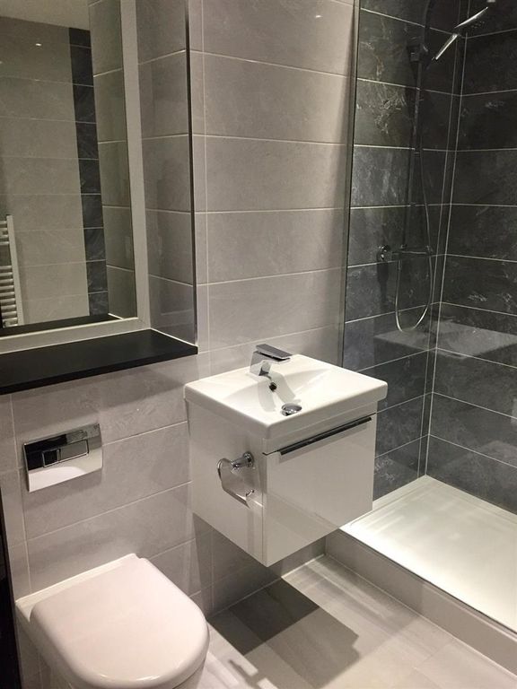 Property photo 1 of 2 Bath (1).Jpg