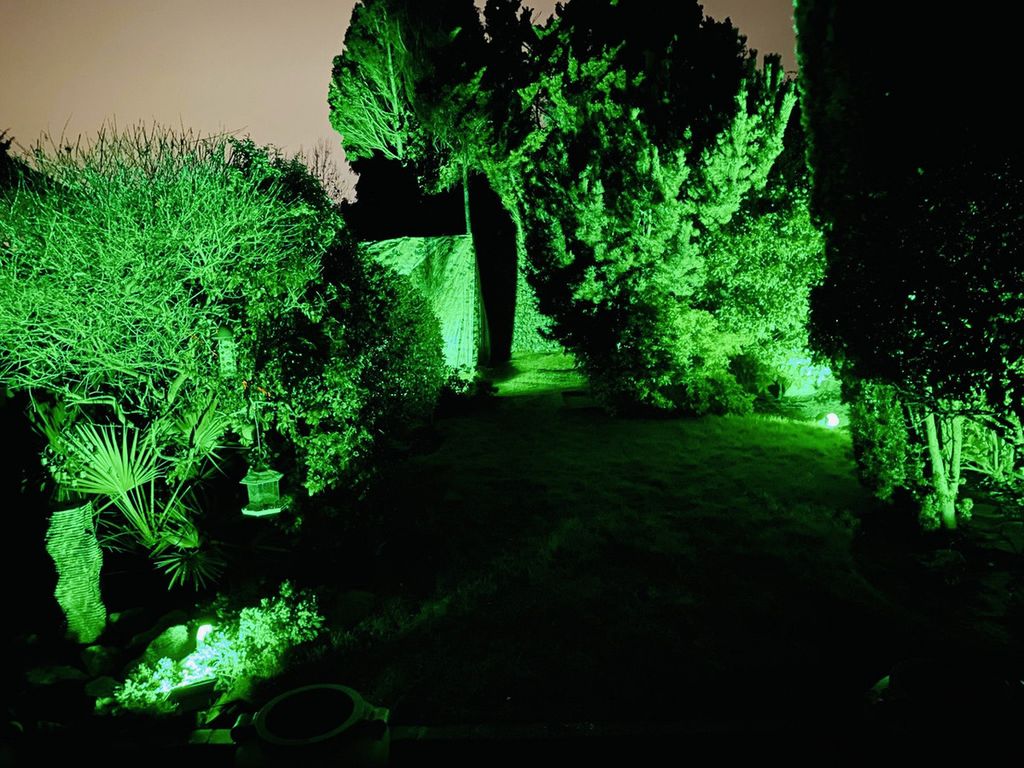 Property photo 2 of 21