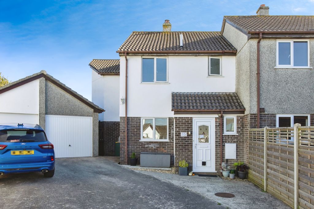 Property photo 1 of 20