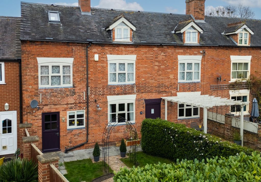 Property photo 1 of 27 4712080